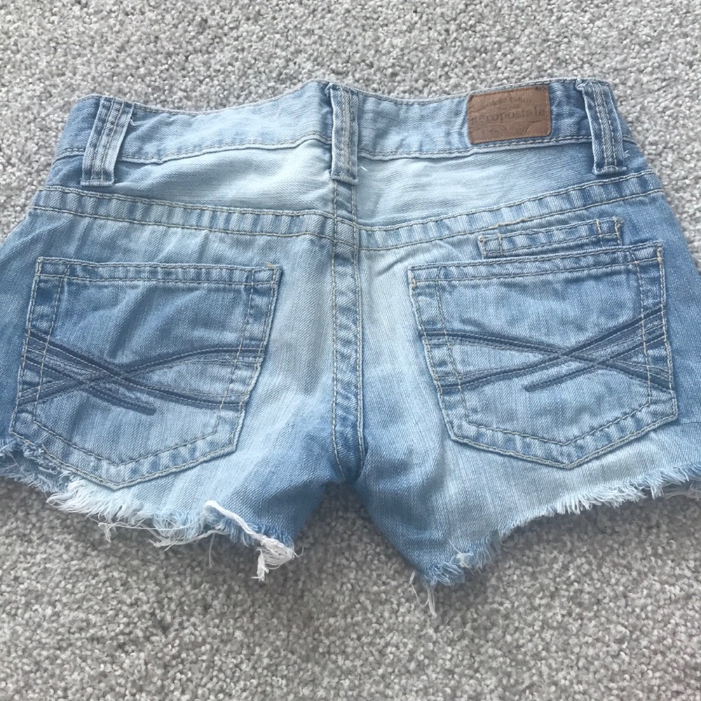 Aeropostale Jean Shorts - Picture 2 of 2